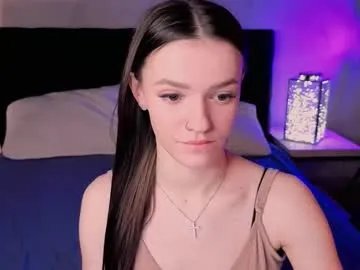 elizzza_ — GOAL: spank my ass #smalltits #nonude #slim #teen #natural [46 tokens remaining]