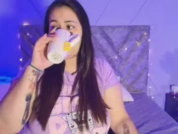 emmajohnss on Chaturbate 