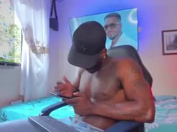 ethan_travis0 — show cum in public #bbc #ebony #bigass #monstercock #muscle [995 tokens remaining]