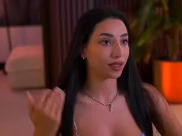 ginavalentinna on Chaturbate 