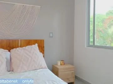 grettabenett_ — Freechat on Chaturbate