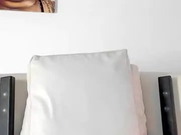 independent_project — creo que soy sexie,q que piensas ?  #muscle #ebony #bigcock #master #uncut [2097 tokens remaining]