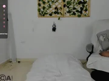 isabella_sweett_ — SQUIRT #leggings #cum #mature #creamy #latina [390 tokens remaining]