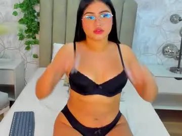 julietta_ross — Welcome daddy - Goal: Panty off and spanks [55 tokens left] #curvy #new #young #latina  #18