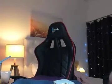 Chaturbate kimclarks is Freechat kimclarks — your Goddess is here #femdom #goddess #feet #nylon #mistress