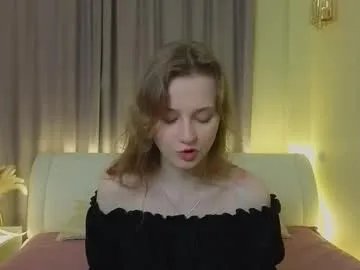 marquitamergel — im very new on cb :)im andriella ntmu  ^^  goal:  belly close up ^^ #shy #blonde #feet #young #new [0 tokens remaining]