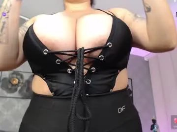 neytiri_moon — Suck and lick the grand boobs  #milf #bigboobs #anal #bbw #squirt