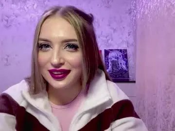 novellaakmal — Goal: Take off shirt to show bra   -  My name is Lea, I'm new here, tell me 1 fact about yourself #new #18 #young #shy #teen [14 tokens remaining]