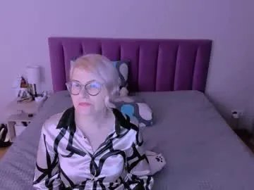 sabrinamacmarren — Lets go to fun24(10-60sec)55,66.77,155,331,555 - Multi-Goal :  can you make me cum #mature #foot #stockings #leather #jeans #naughty #pantyhose