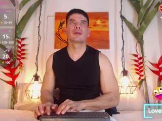 andrew_hallss on Flirt4Free 