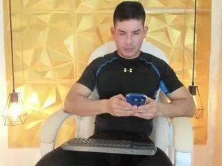 andrew_hallss on Flirt4Free 