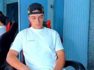 aslan_fox on Flirt4Free 