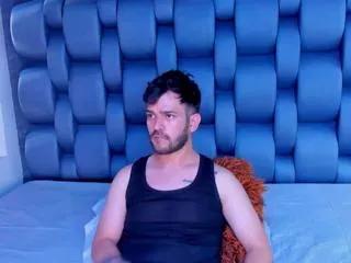 dylan_whit on Flirt4Free 