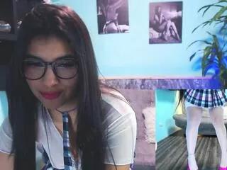 emilly_jonnes on Flirt4Free 