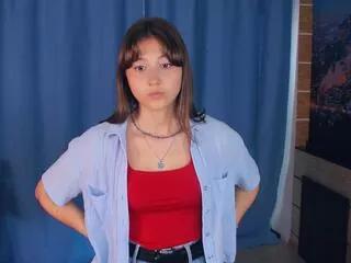 guinevere_bow on Flirt4Free 