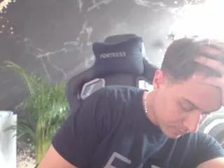 jonas_tren on Flirt4Free 