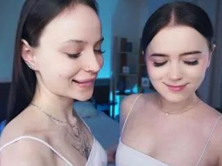 randi_crock_linn_beldon on Flirt4Free 