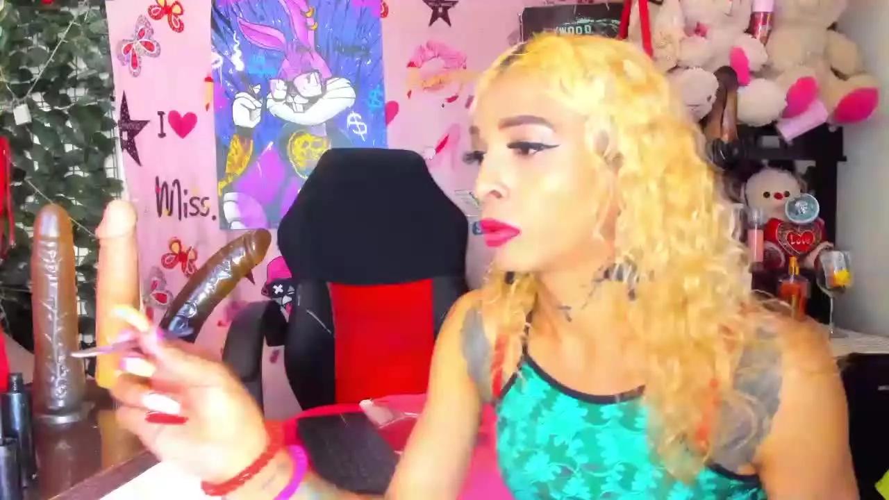 flaquitacoral on Streamray 