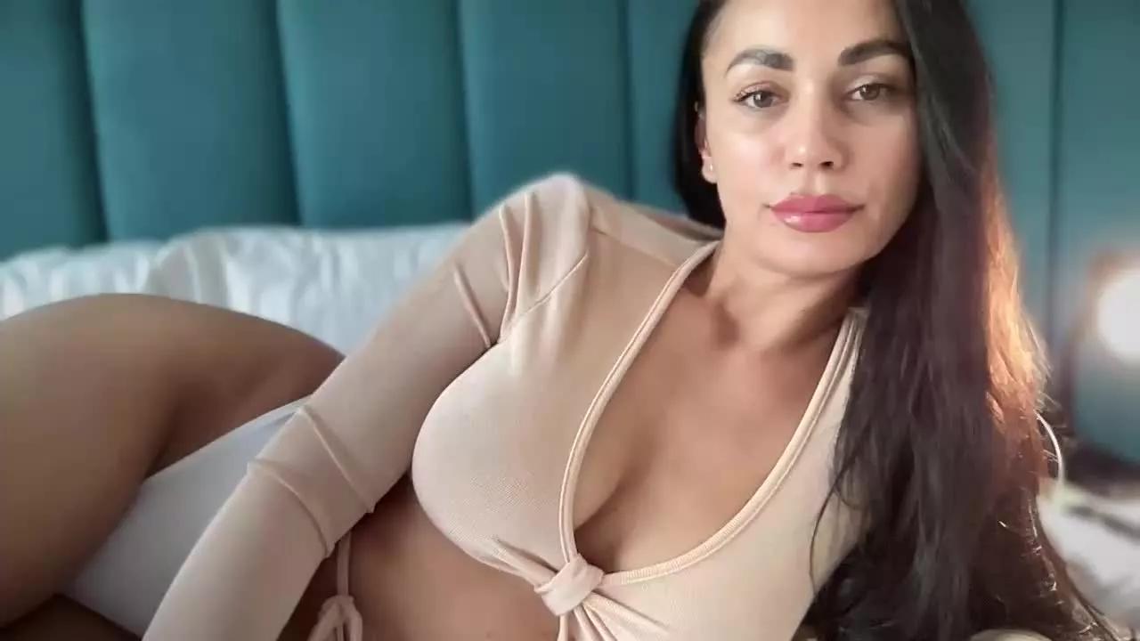 JasmineSweet on Streamray 