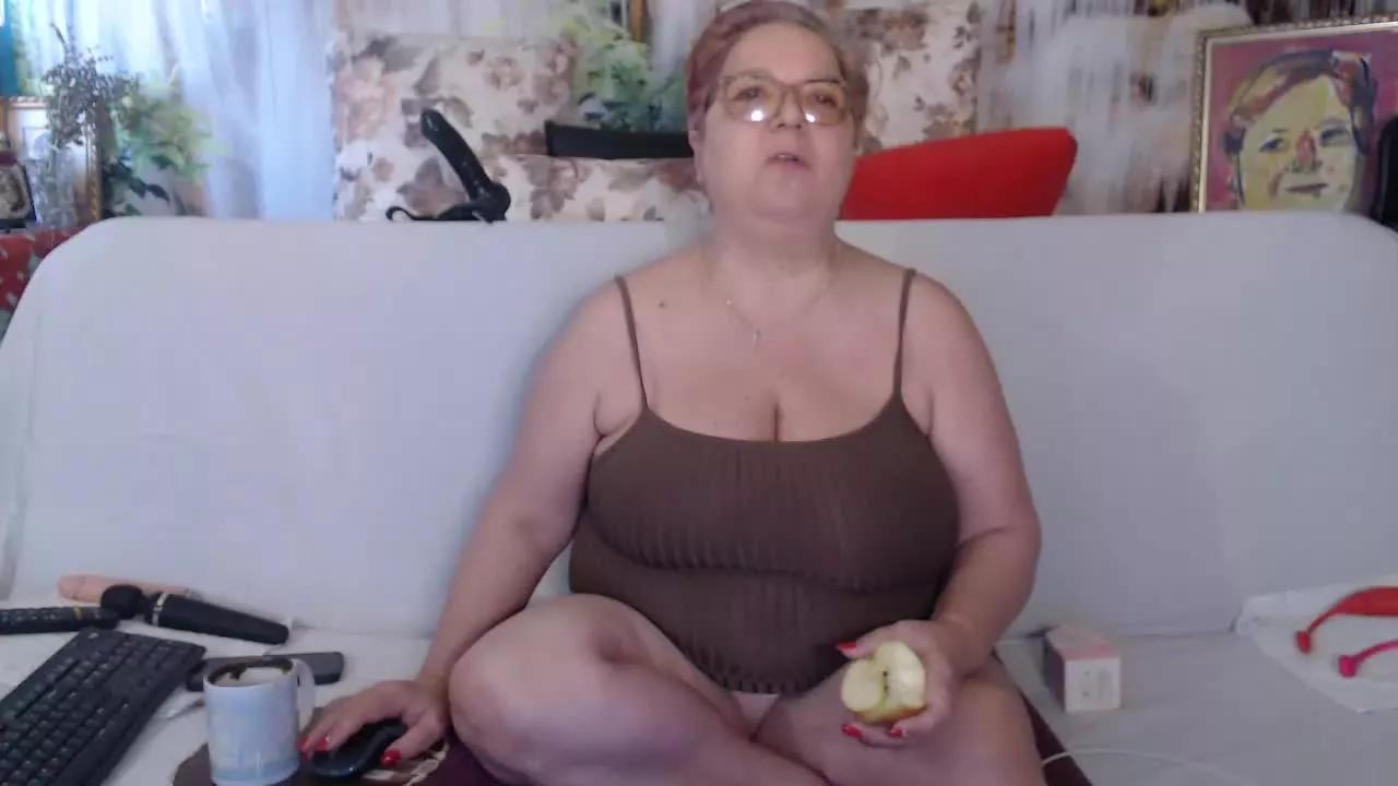 QueenPammy on Streamray 