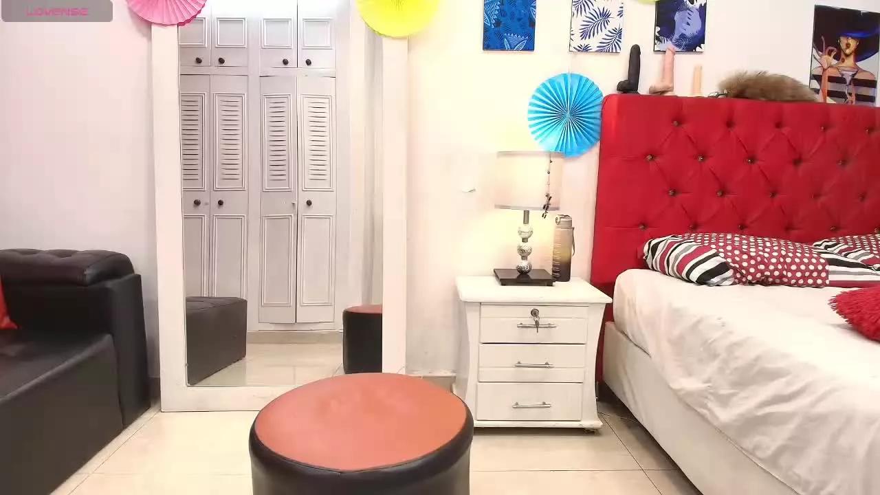 RoyLuna on Streamray 