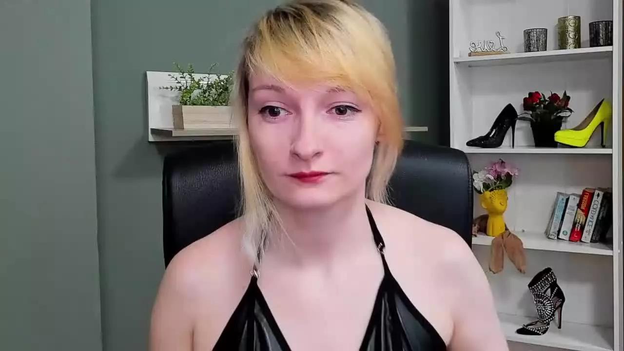 TeaseBlair on Streamray 