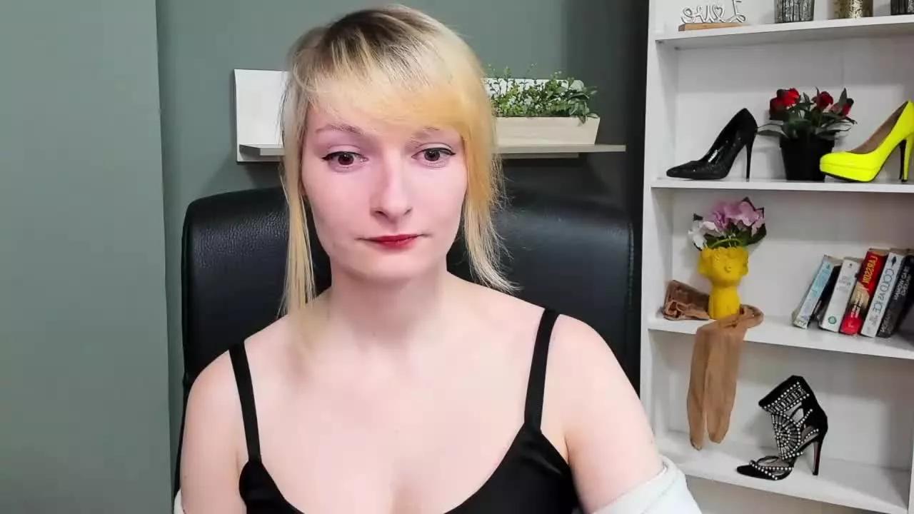 TeaseBlair on Streamray 