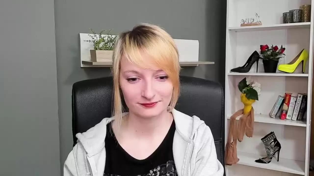 TeaseBlair on Streamray 