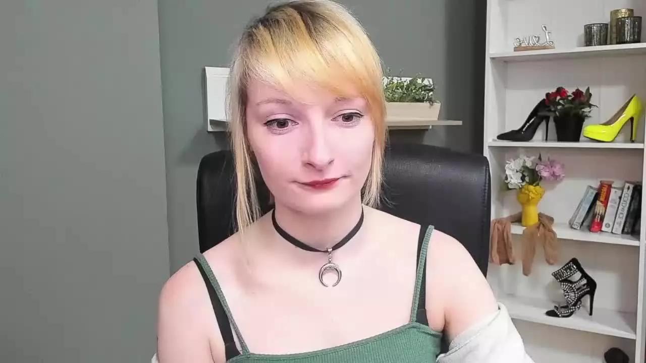 TeaseBlair on Streamray 