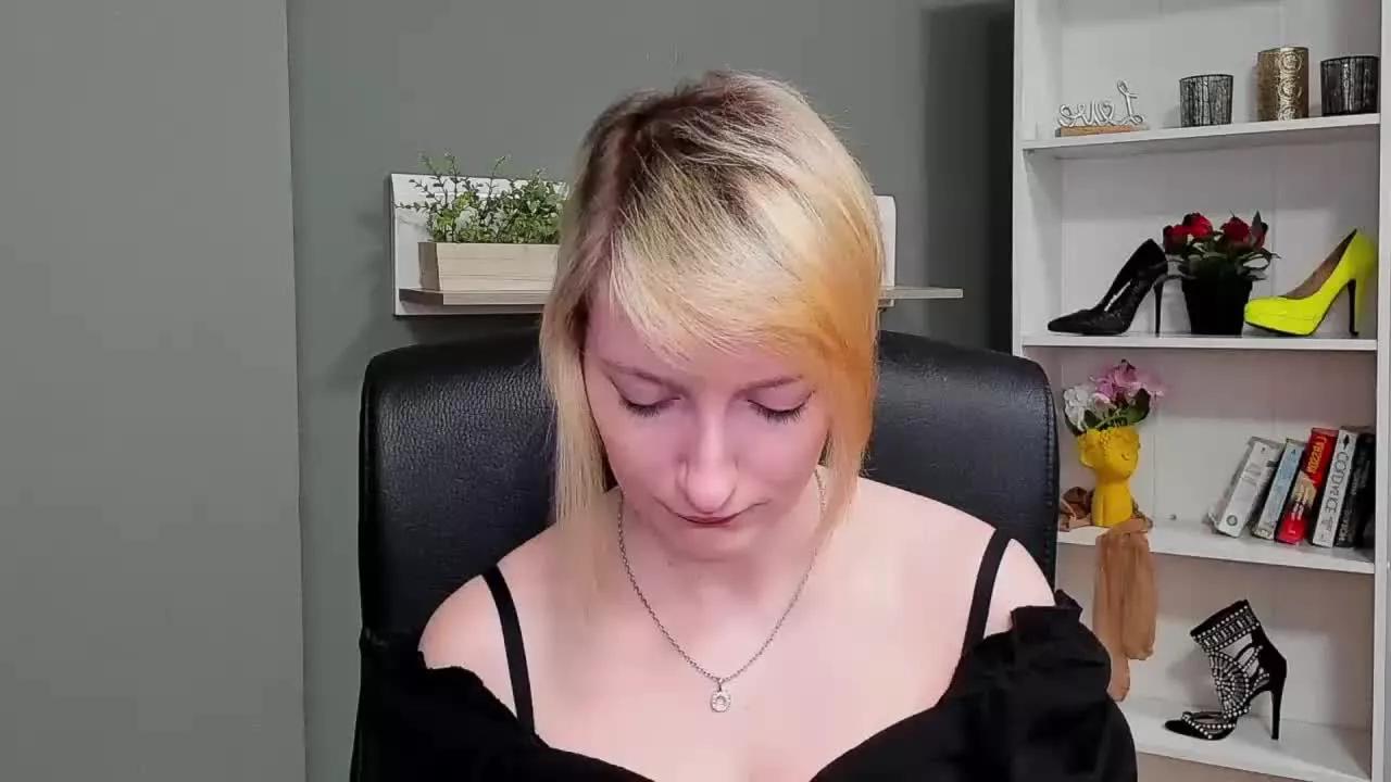 TeaseBlair on Streamray 