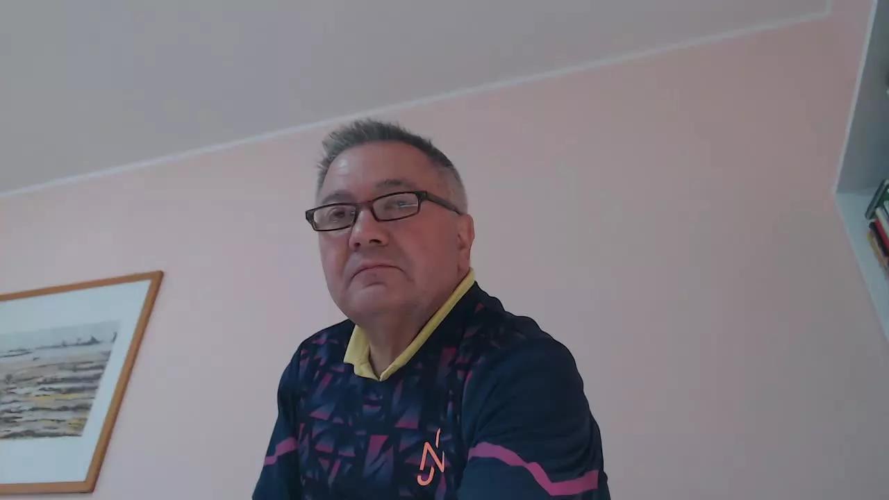 YOU6me on Streamray 