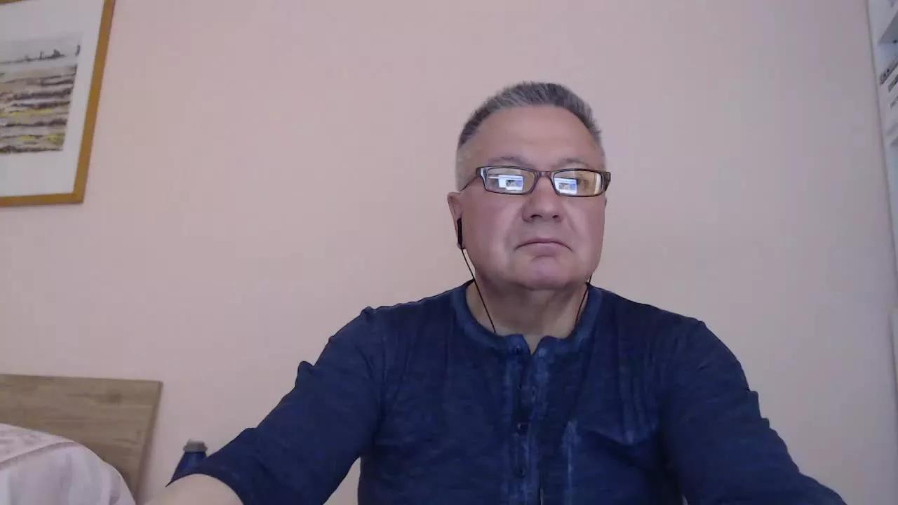YOU6me on Streamray 