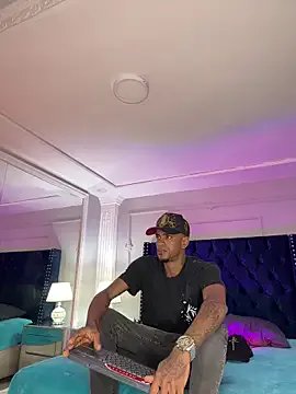 AaronCruz_ — show hard dick