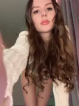 Alina_Vibe_Me — Ride dildo on the floor