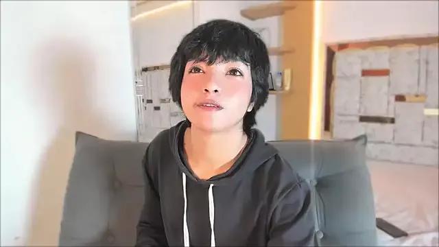 AllanYong18 on StripChat 