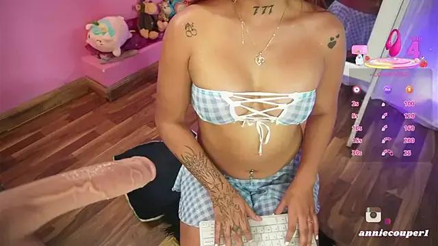 AnnieCouperr