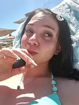 Avery-- on StripChat 