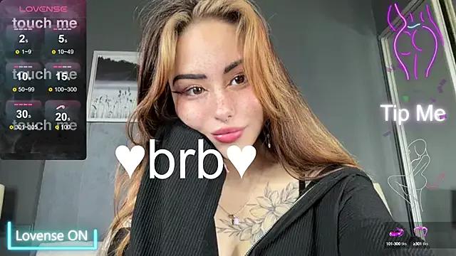 baby__kim on StripChat 