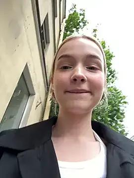 Baby_Tiny