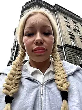 babydolll from StripChat is Freechat