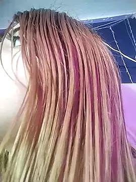 bella_star21 from StripChat is Freechat