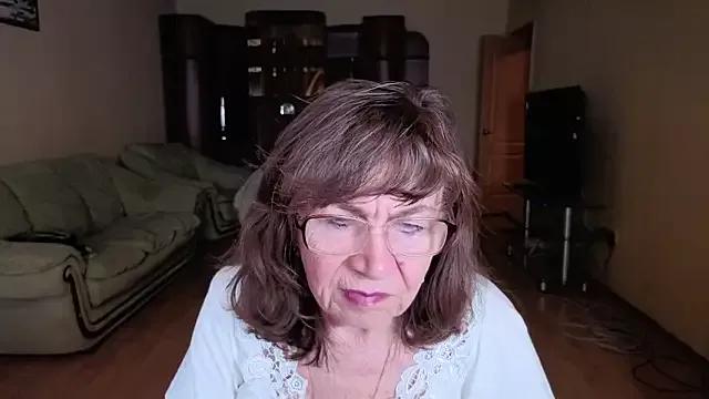 Betty_Brick on StripChat 