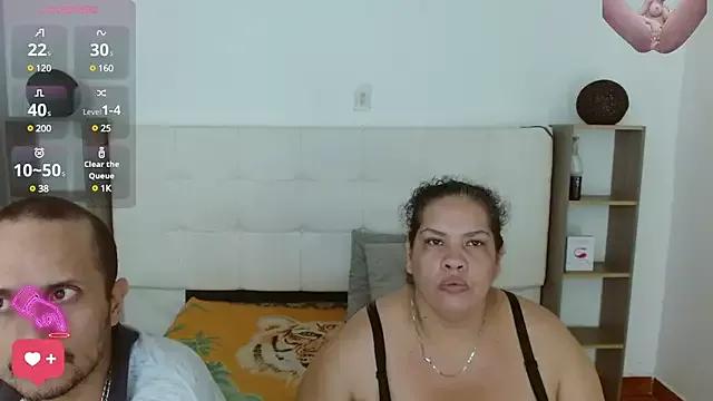 Candy_and_Jh0n on StripChat 