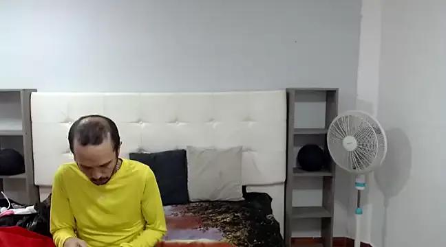 Candy_and_Jh0n on StripChat 