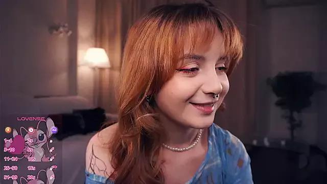 DevonaBucher on StripChat 