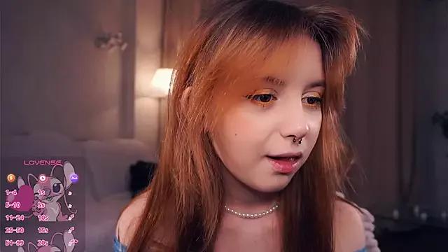 DevonaBucher on StripChat 