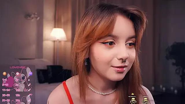 DevonaBucher on StripChat 