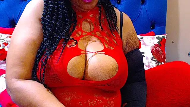 ebonycandy10 from StripChat is Freechat