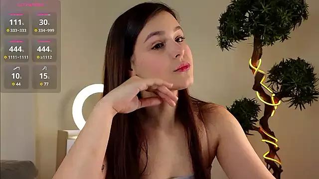EthalGold on StripChat 
