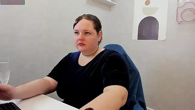 Helga_Fitzgerald on StripChat 